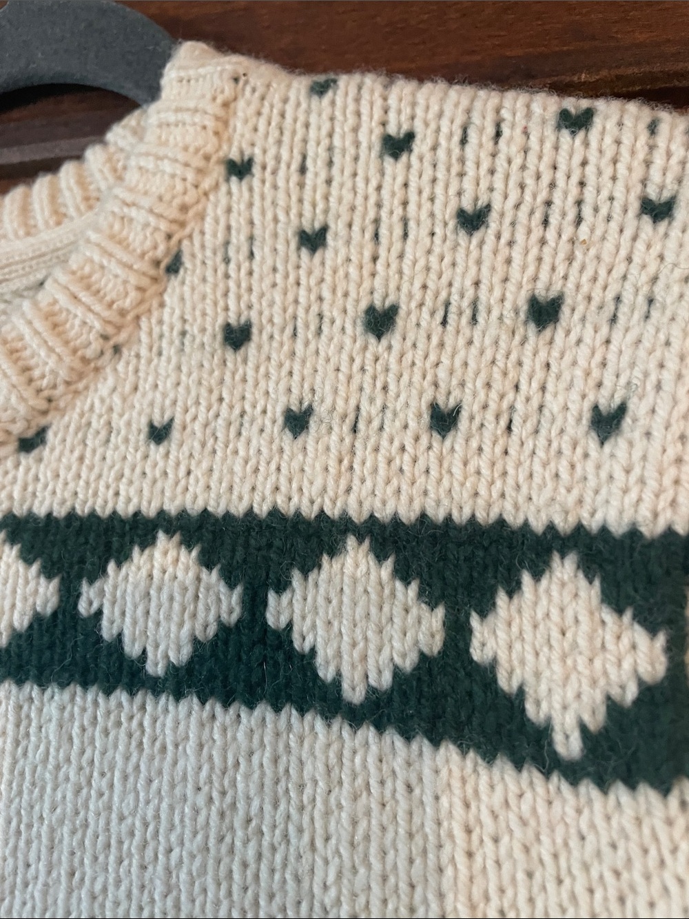 L.L. Bean Cream Crew Neck Sweater with Green Bean Boot and Brown Dog Motif - Picture 5 of 10